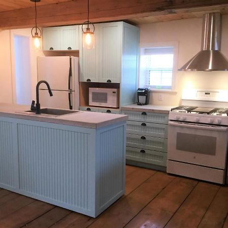 La Maison Bleue Saint-Ferreol-les-Neiges Bagian luar foto